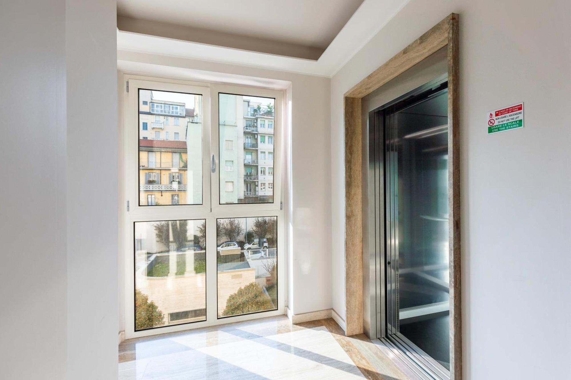 Luxury Apartment - Free Private - Parking Maestri Campionesi 16 Milano Eksteriør billede
